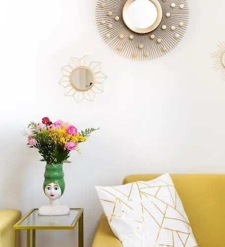 Idyllia - Bright And Modern Рим